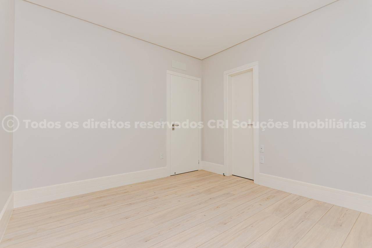 Foto do imóvel Apartamento alto-padrão à venda com 4 suítes e 4 vagas de garagem no Ibiza Towers na Barra Sul de Balneário Camboriú.