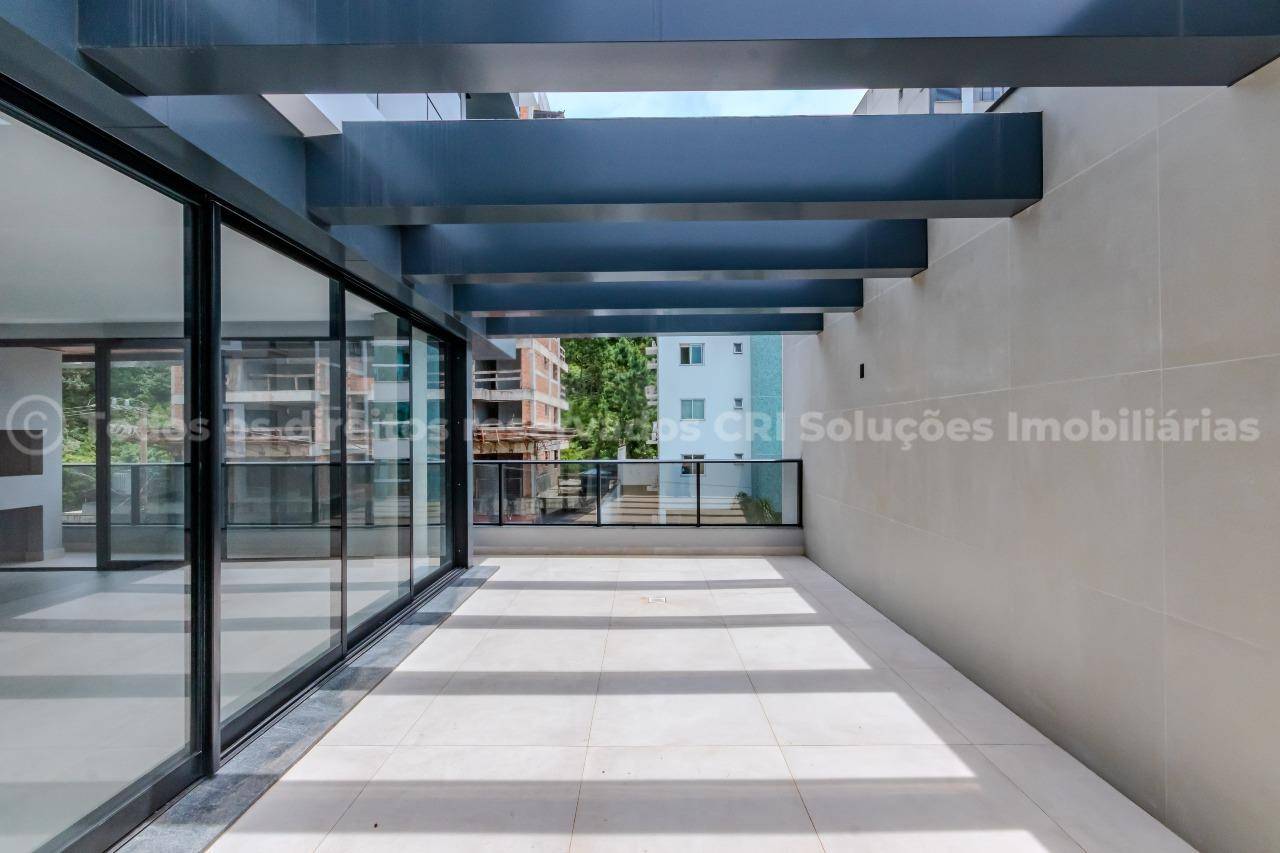 Foto do imóvel Apartamento diferenciado a venda com 03 Quartos no Edificio Dusseldorf em Itajai na Praia Brava