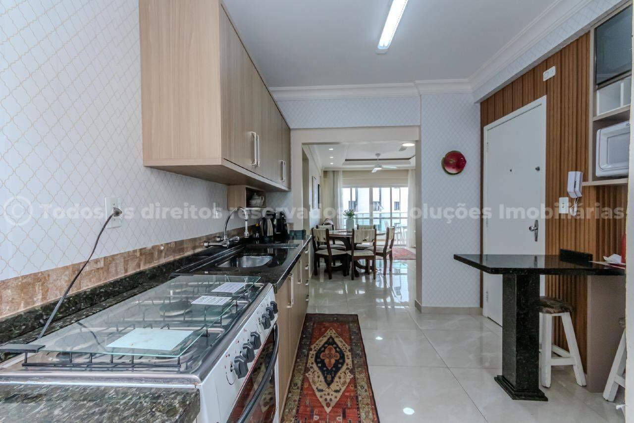 Foto do imóvel Apartamento à venda com 3 dormitórios sendo 1 suíte e 1 vga de garagem no Edifício Paris de Balneário Camboriú