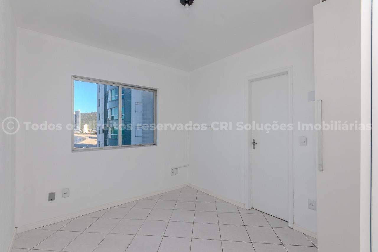 Foto do imóvel Apartamento à venda no centro de Balneário Camboriú com 2 quartos sendo 1 suíte e 1 vaga de garagem privativa no Edifício Alice