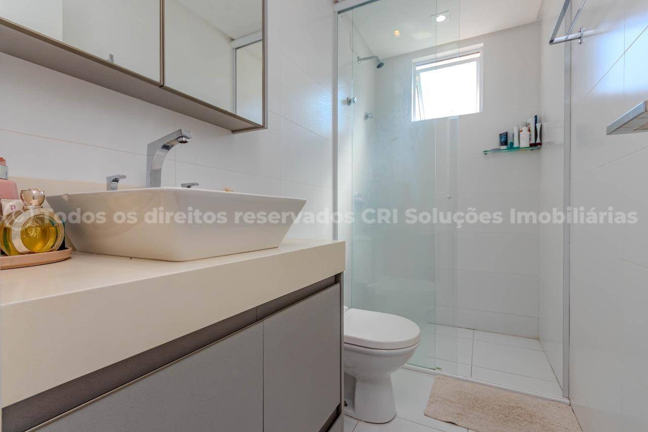 Foto do imóvel Amplo apartamento à venda no centro de Balneário Camboriú com 3 suítes e 3 vagas de garagem no Edifício Cidade de Padua