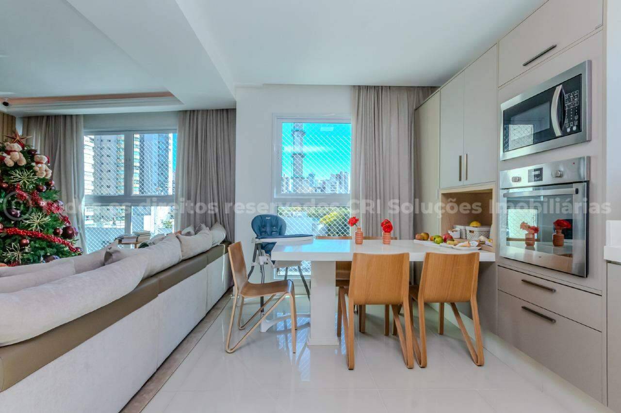 Foto do imóvel Apartamento alto-padrão à venda com 3 suítes com closet e 3 vagas de garagem no Bosque Belcanto, na Barra Norte de Balneário Camboriú