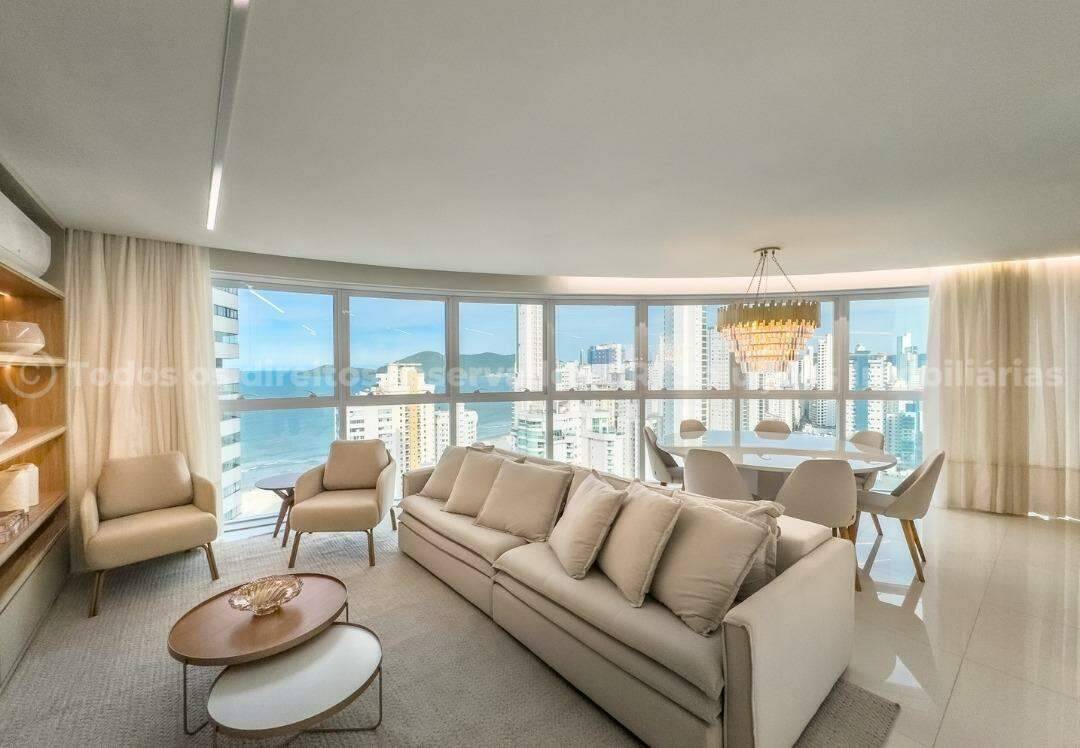 Foto do imóvel Apartamento à venda com 4 suítes no Olympo Tower no centro de Balneário Camboriú | Vida na praia