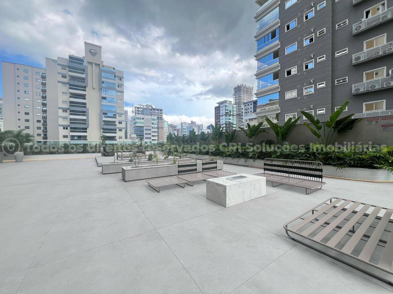 Foto do imóvel Apartamento a venda no Edificio Sangiovese Residenziale com 03 Suites em Itapema na Meia Praia