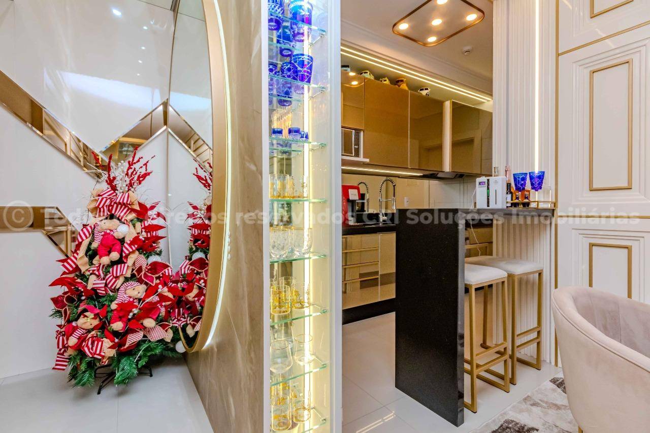 Foto do imóvel Apartamento alto padrão à venda com 2 suítes e 1 vaga de garagem no Porto Madeiro, na Praia Brava de Itajaí