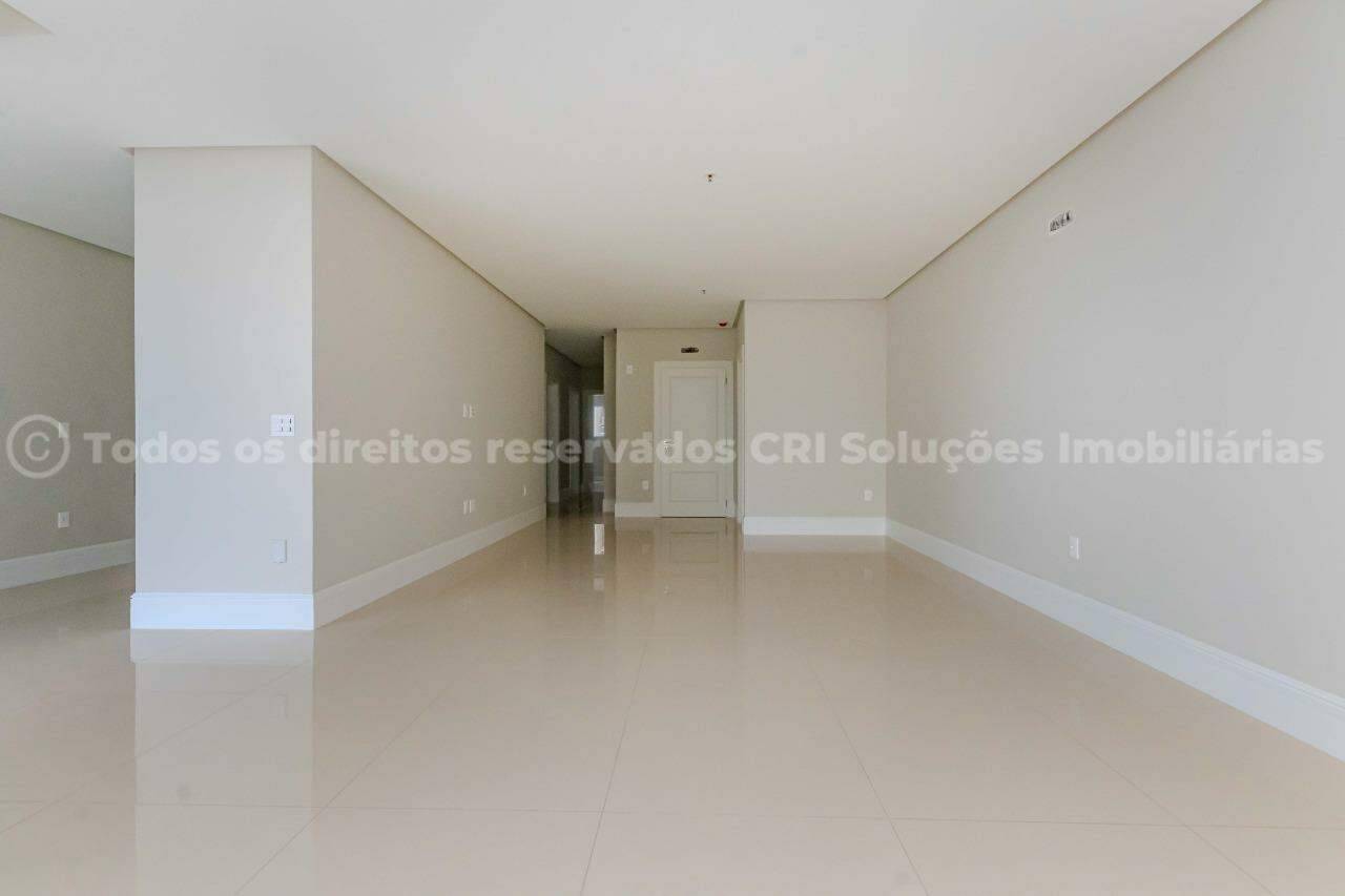 Foto do imóvel Aparatamento alto padrão à venda com 4 suítes e 3 vagas de garagem no La Belle Tour Residence em Balneário Camboriú