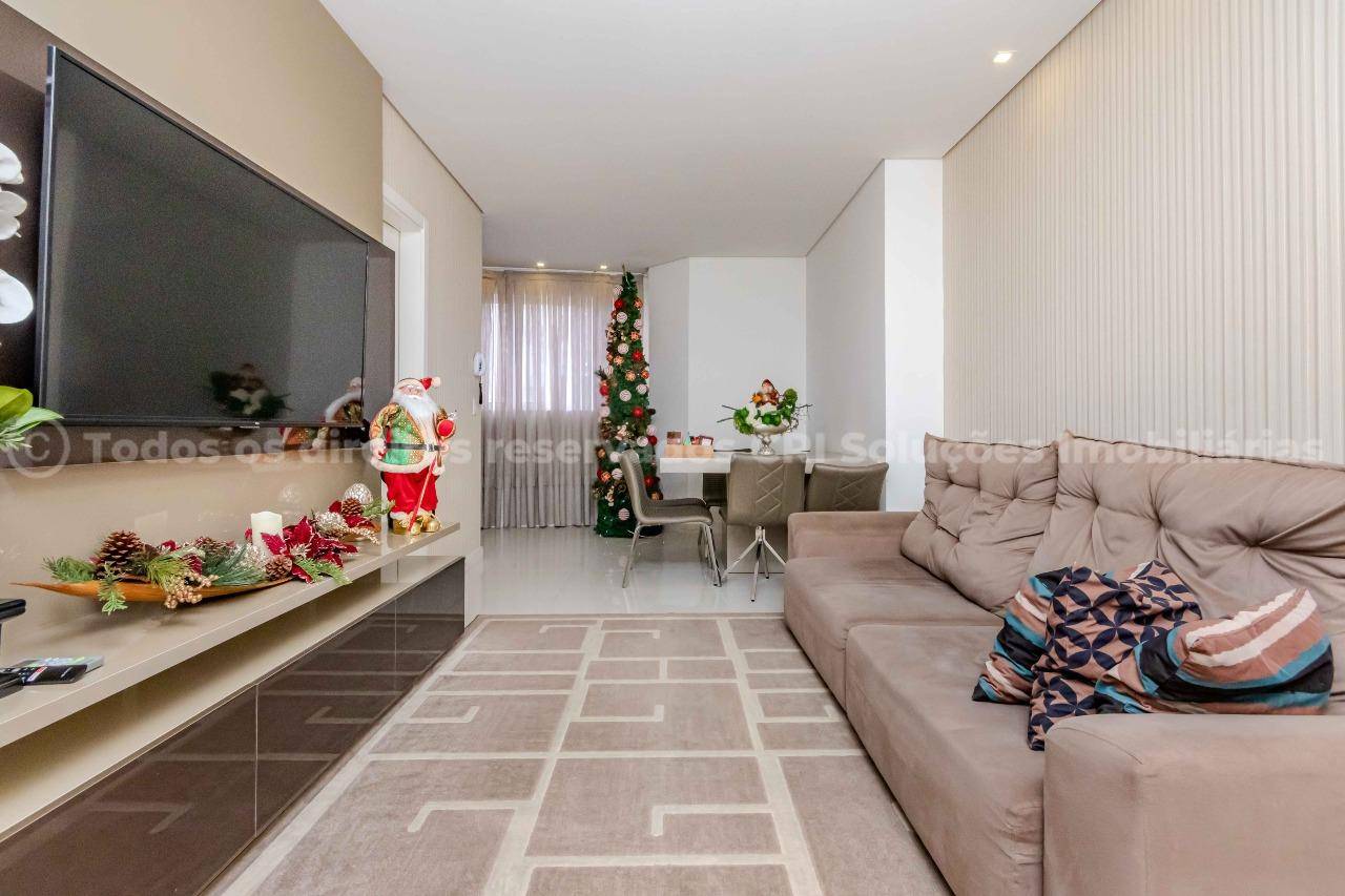 Foto do imóvel Apartamento no Edifício Jardim das Águas no Centro de Itajaí com 2 Quartos, 2 Suítes, Lavabo e 2 Vagas de Garagem, Mobiliado