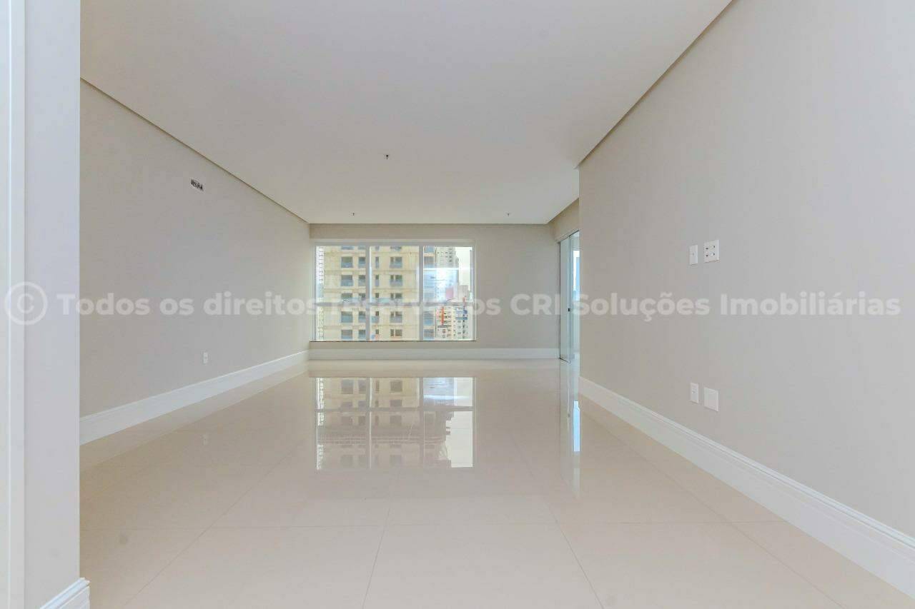 Foto do imóvel Apartamento com vista mar no La Belle Tour Residence com 4 suítes em Balneário Camboriú