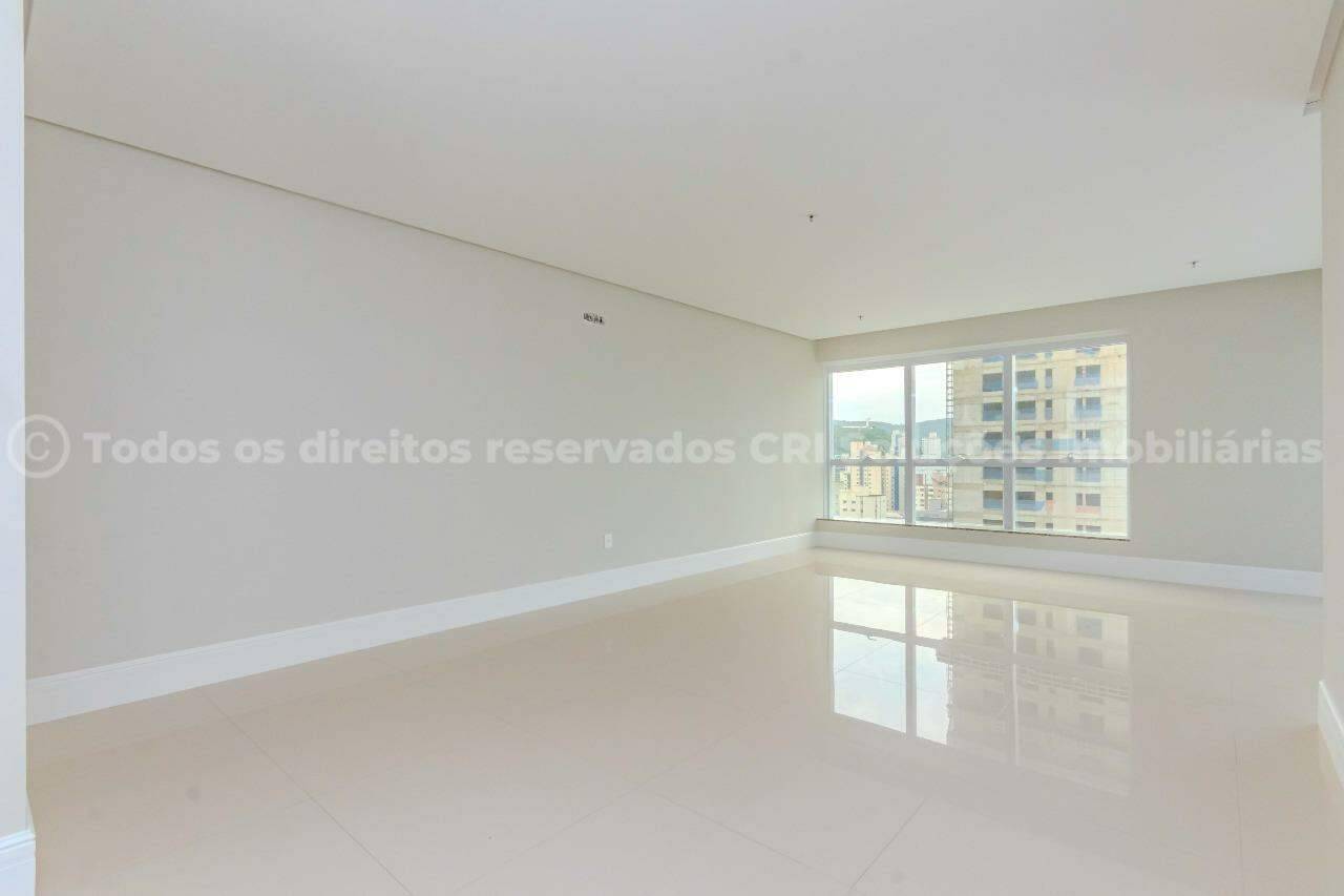 Foto do imóvel Apartamento com vista mar no La Belle Tour Residence com 4 suítes em Balneário Camboriú