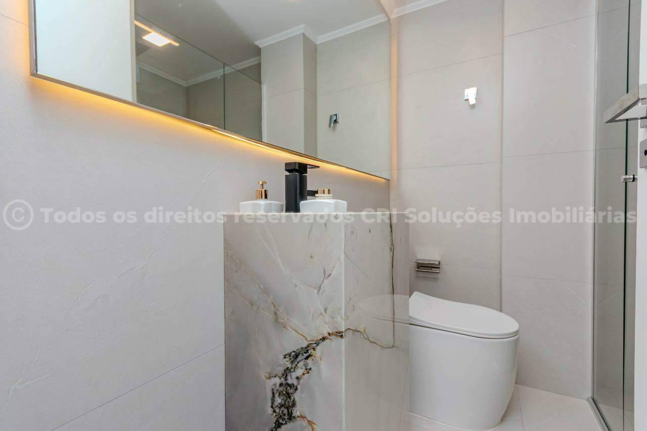 Foto do imóvel Apartamento com 3 dormitórios no Edifício Albany em Balneário Camboriú