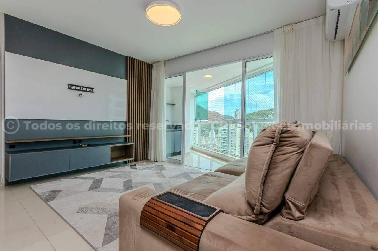 Foto do imóvel Edifício LaVilla Santangelo – Apartamento no Centro de Itajaí com 3 Quartos, 3 Suítes, 4 Banheiros e 2 Vagas de Garagem