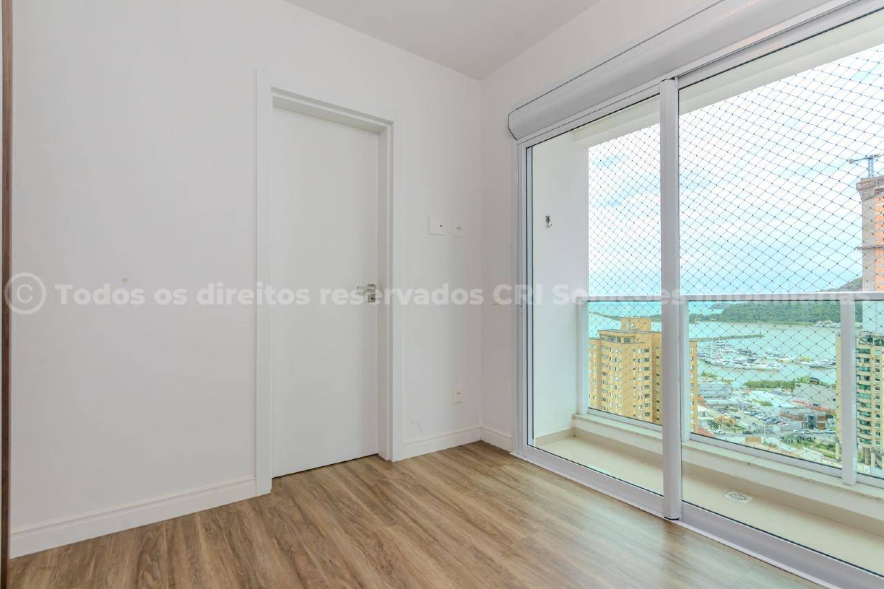 Foto do imóvel Edifício LaVilla Santangelo – Apartamento no Centro de Itajaí com 3 Quartos, 3 Suítes, 4 Banheiros e 2 Vagas de Garagem