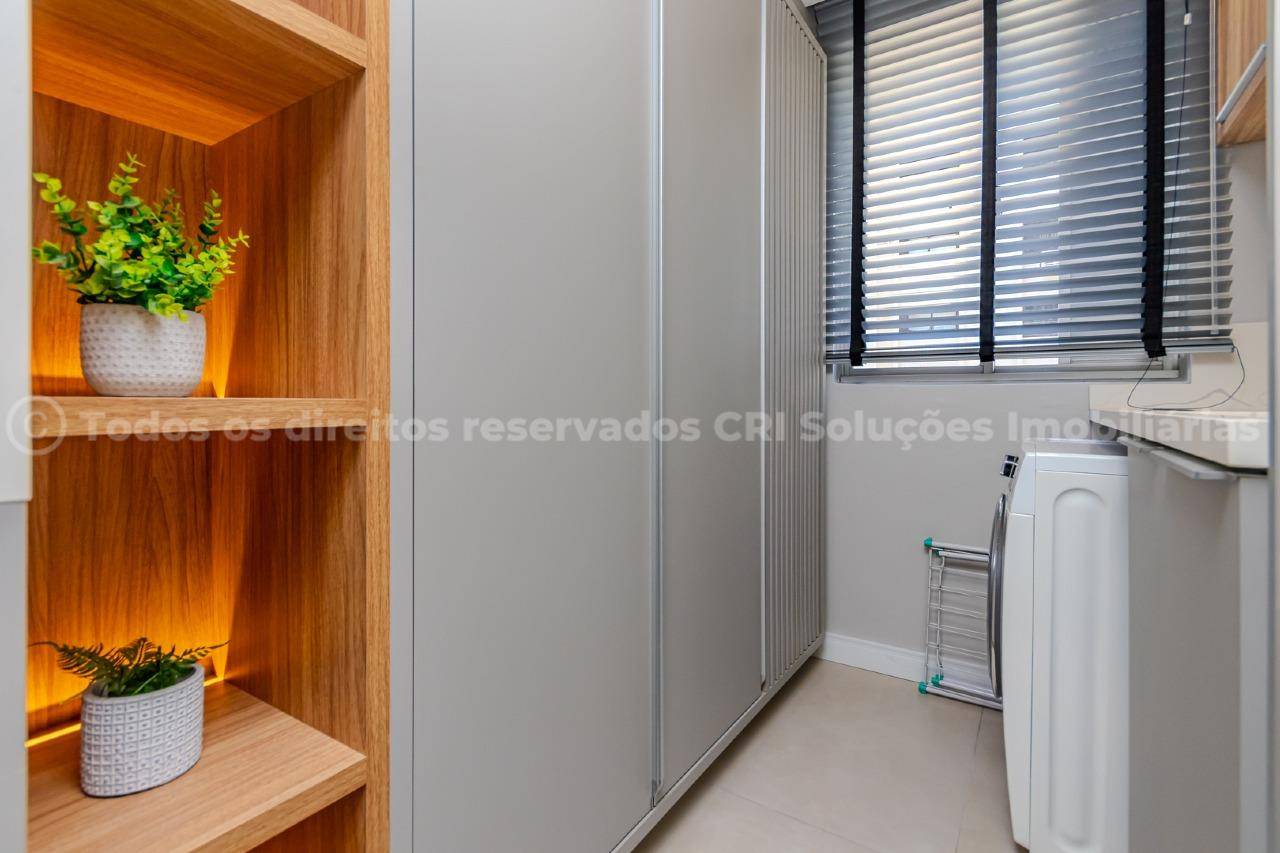 Foto do imóvel Apartamento Mobiliado com Vista para o Mar no Edifício Saint Tropez – 65m², 2 Quartos (1 Suíte), Lazer Completo e Garagem
