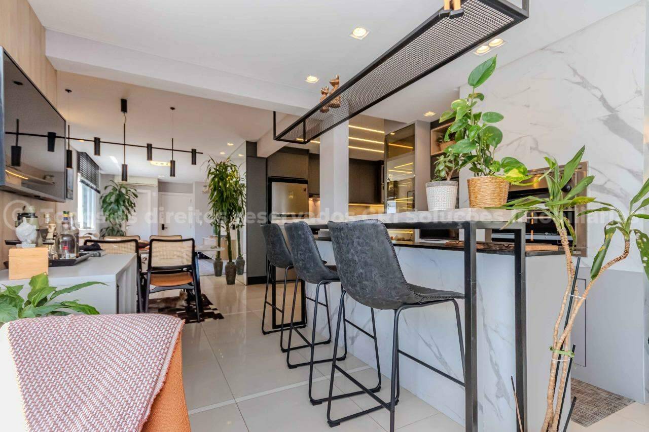 Foto do imóvel Apartamento no Edifício Spazio del Mare no Centro de Balneário Camboriú – 67m² com 2 Suítes
