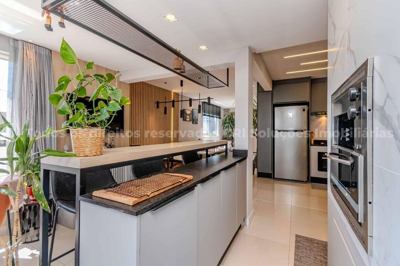 Foto do imóvel Apartamento no Edifício Spazio del Mare no Centro de Balneário Camboriú – 67m² com 2 Suítes