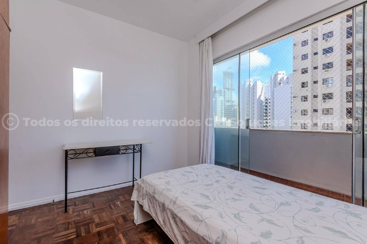 Foto do imóvel Edifício Paraíso – Apartamento Mobiliado com Vista para o Mar, 4 Quartos, 2 Suítes, 200 m² e 2 Elevadores em Balneário Camboriú