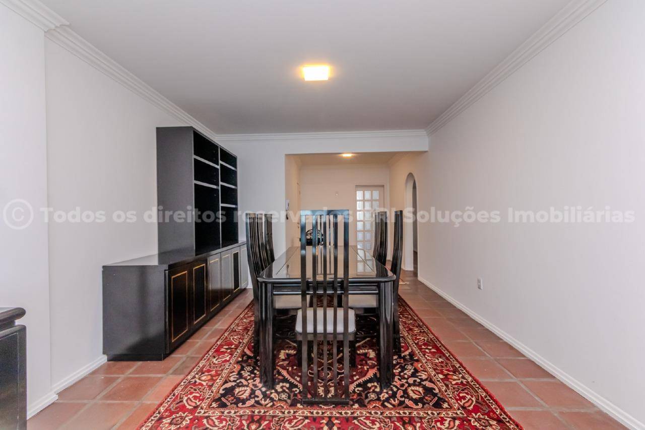 Foto do imóvel Edifício Paraíso – Apartamento Mobiliado com Vista para o Mar, 4 Quartos, 2 Suítes, 200 m² e 2 Elevadores em Balneário Camboriú