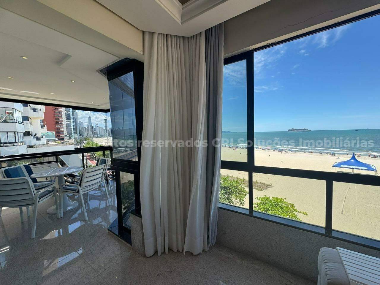 Foto do imóvel Apartamento Joana do Mar – 3 Suítes, 3 Quartos, 5 Banheiros, 2 Vagas, Mobiliado, Vista para o Mar