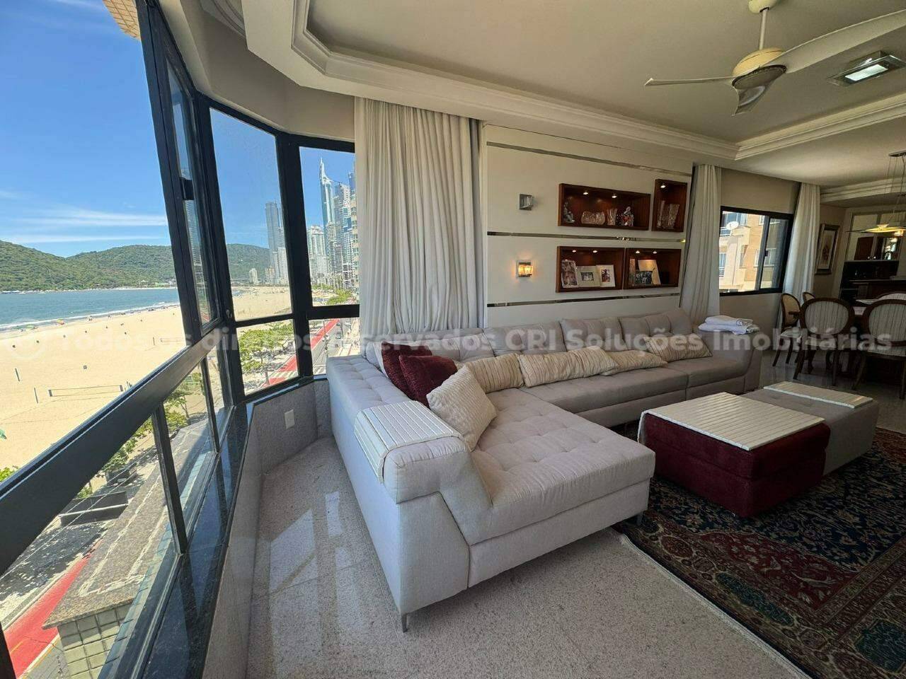 Foto do imóvel Apartamento Joana do Mar – 3 Suítes, 3 Quartos, 5 Banheiros, 2 Vagas, Mobiliado, Vista para o Mar
