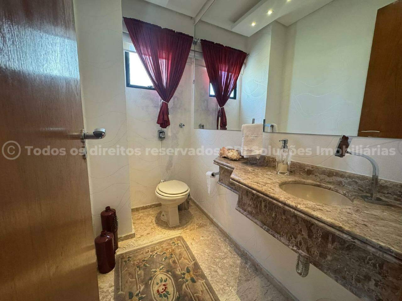 Foto do imóvel Apartamento Joana do Mar – 3 Suítes, 3 Quartos, 5 Banheiros, 2 Vagas, Mobiliado, Vista para o Mar