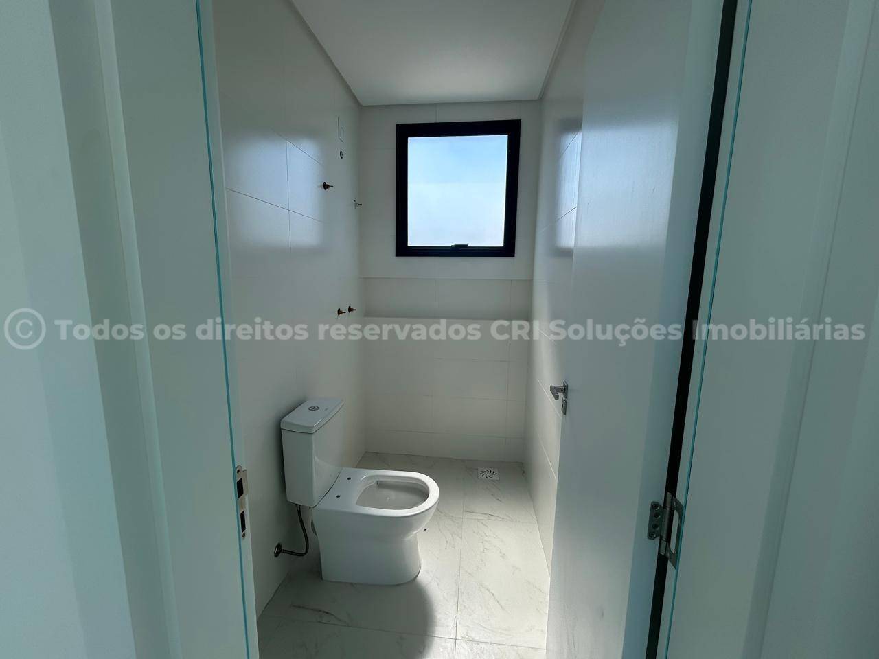 Foto do imóvel Apartamento a venda no Edificio Duquesa de Windsor com 02 quartos sendo 01 suite em Porto Belo Balneario Pereque