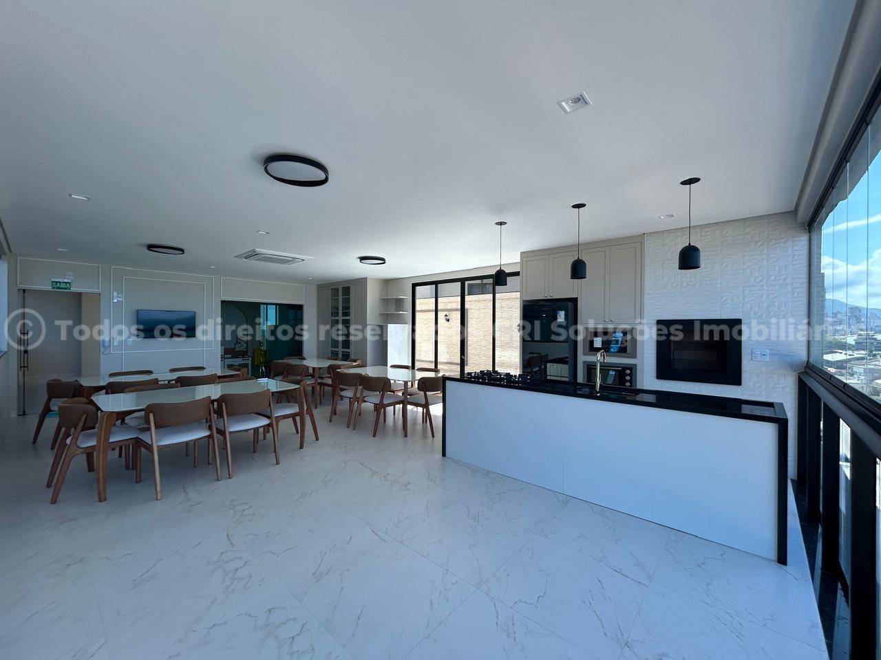 Foto do imóvel Apartamento a venda no Edificio Duquesa de Windsor com 02 quartos sendo 01 suite em Porto Belo Balneario Pereque