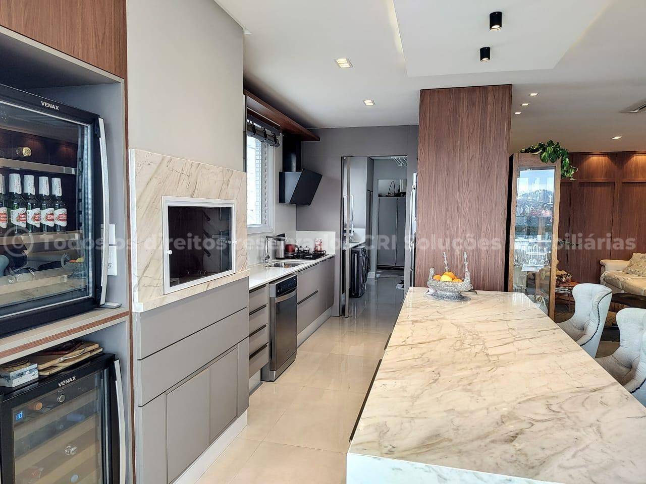 Foto do imóvel Apartamento Mobiliado com Vista para o Mar | 4 Quartos e 4 Suítes | Biarritz Residence – Centro de Balneário Camboriú