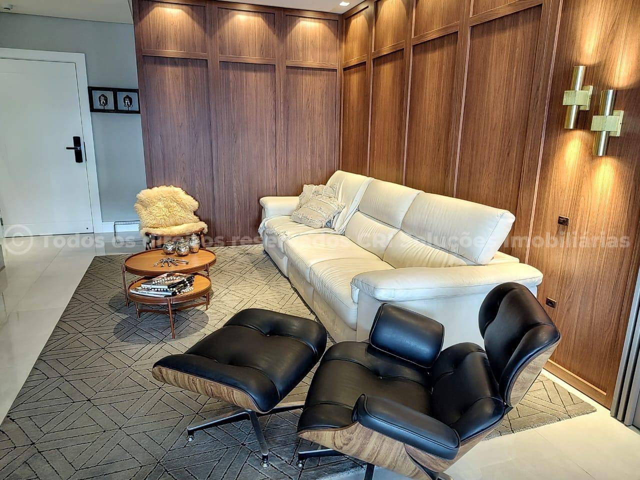 Foto do imóvel Apartamento Mobiliado com Vista para o Mar | 4 Quartos e 4 Suítes | Biarritz Residence – Centro de Balneário Camboriú