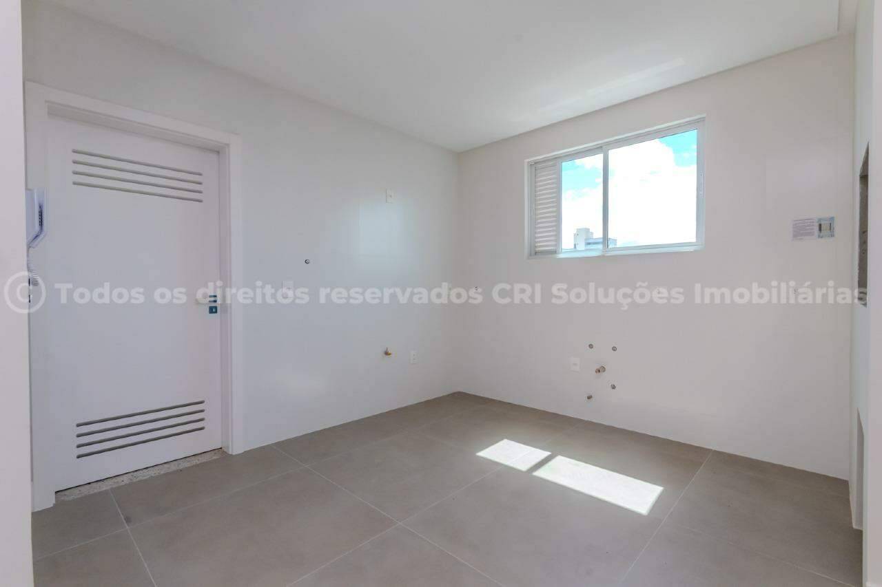 Foto do imóvel Apartamento com 03 Suítes á venda no Edifício Exuberance no Centro em Balneário Camboriú