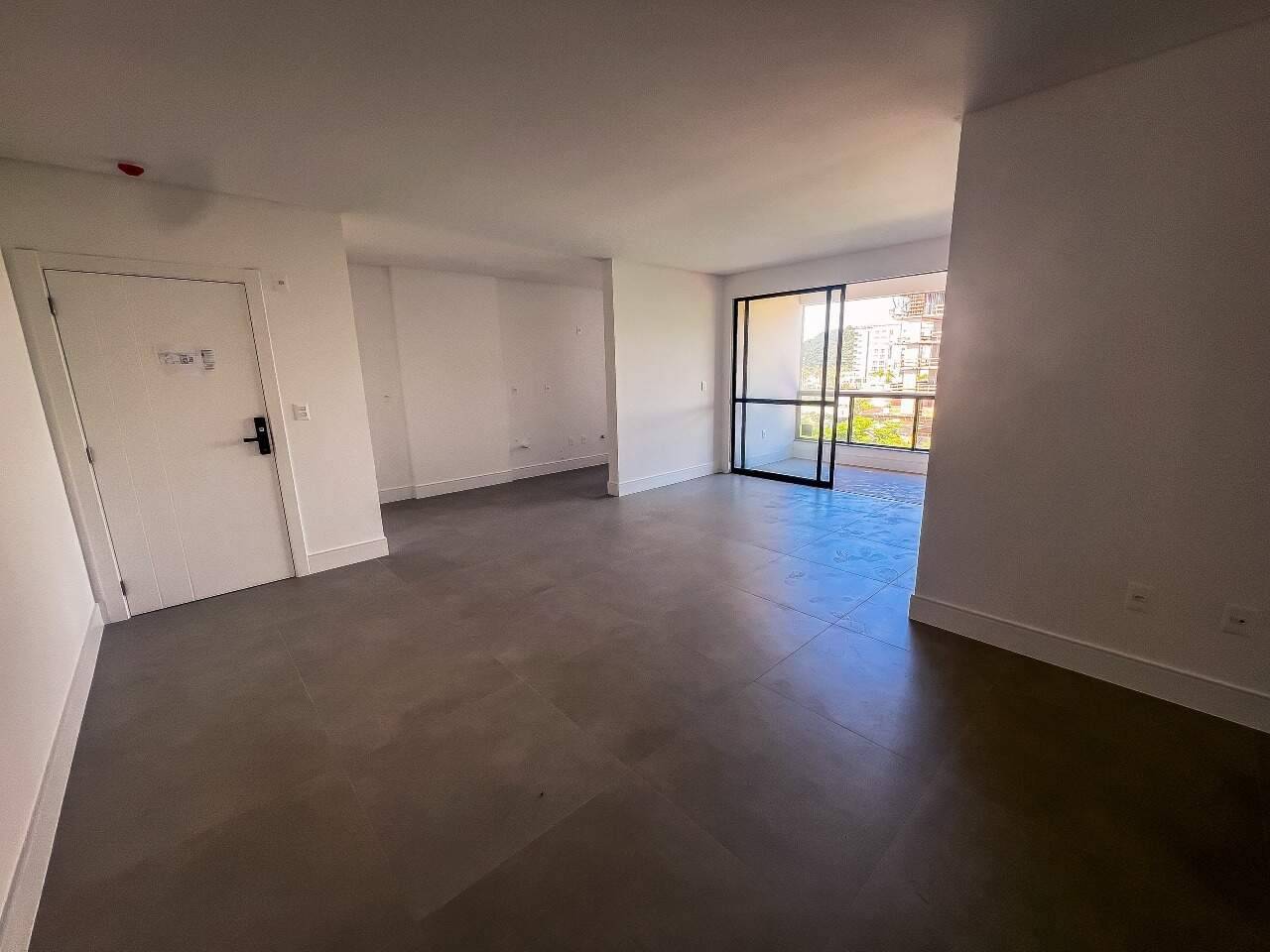 Foto do imóvel Apartamento 3 dormitórios no Residencial Ilha de Maui na Praia Brava Itajaí | Vida na praia