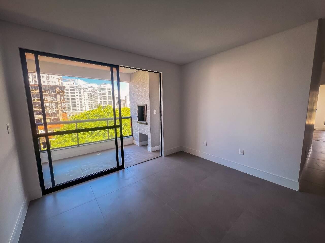 Foto do imóvel Apartamento 3 dormitórios no Residencial Ilha de Maui na Praia Brava Itajaí | Vida na praia