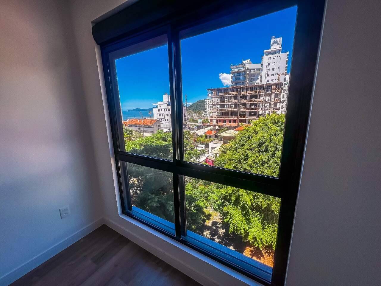 Foto do imóvel Apartamento 3 dormitórios no Residencial Ilha de Maui na Praia Brava Itajaí | Vida na praia