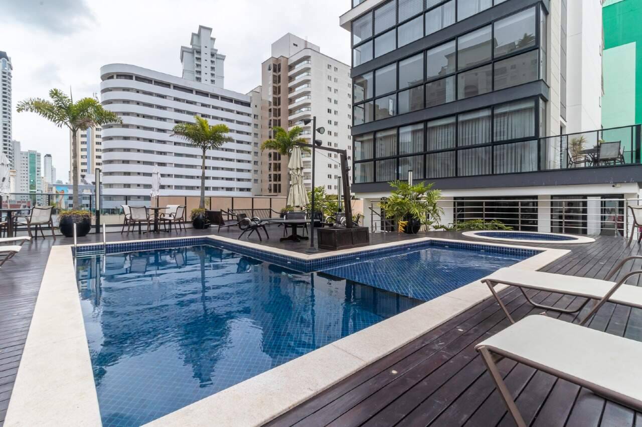 Foto do imóvel Apartamento 3 suítes mobiliado no Boulevard Brasil Balneário Camboriú