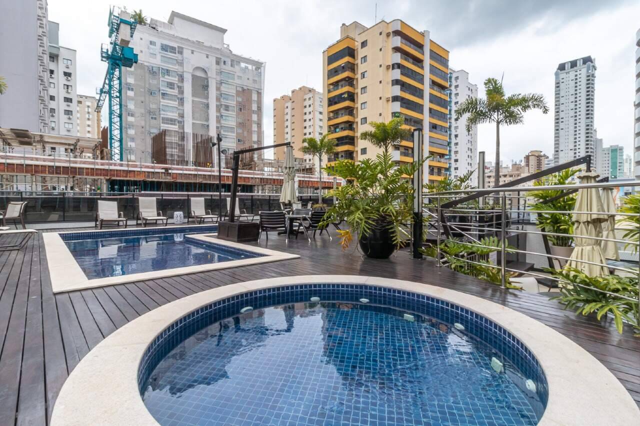 Foto do imóvel Apartamento 3 suítes mobiliado no Boulevard Brasil Balneário Camboriú