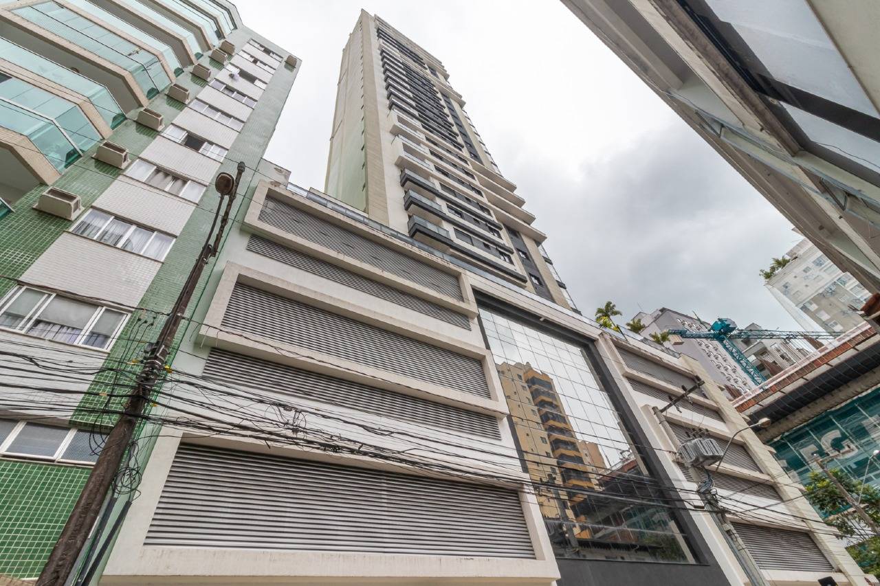 Foto do imóvel Apartamento 3 suítes mobiliado no Boulevard Brasil Balneário Camboriú