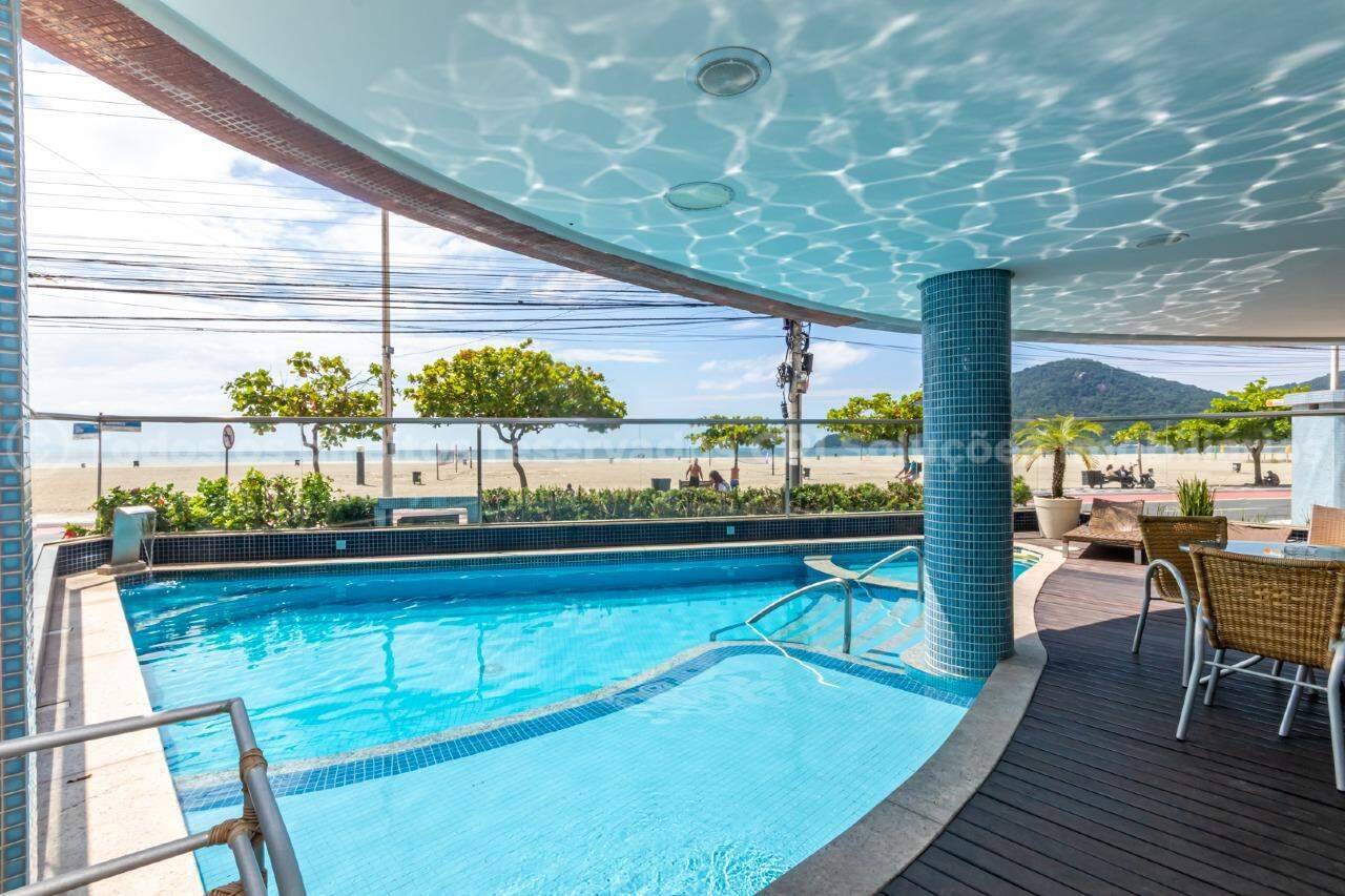 Foto do imóvel Apartamento Vista Mar com 04 Dormitórios á venda no Edifício Princess em Balneário Camboriú