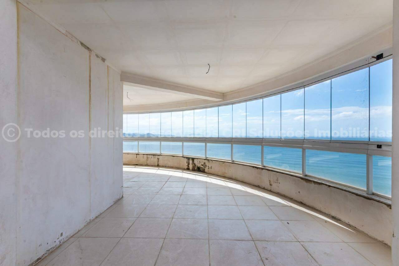Foto do imóvel Apartamento Vista Mar com 04 Dormitórios á venda no Edifício Princess em Balneário Camboriú