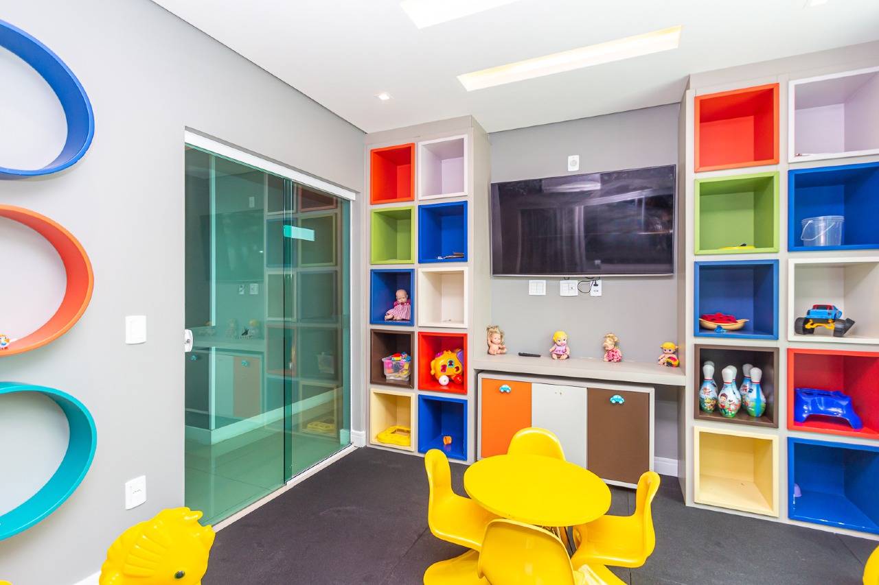 Foto do imóvel Apartamento Mobiliado com 03 suítes á vendas no Edifício Marina Palace em Balneário Camboriú
