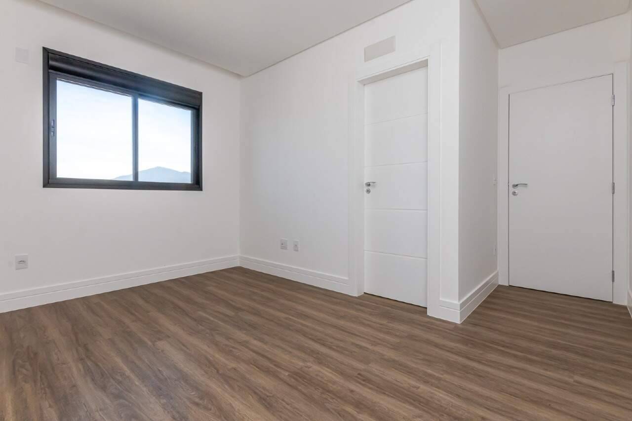 Foto do imóvel Apartamento 4 Suítes à Venda no Edifício Doha Tower – Meia Praia-Itapema