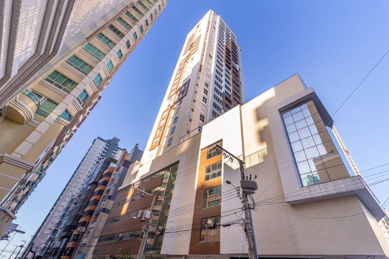 Foto do imóvel Apartamento 4 Suítes no Edifício Mirante das Águas Barra Sul Balneário Camboriú