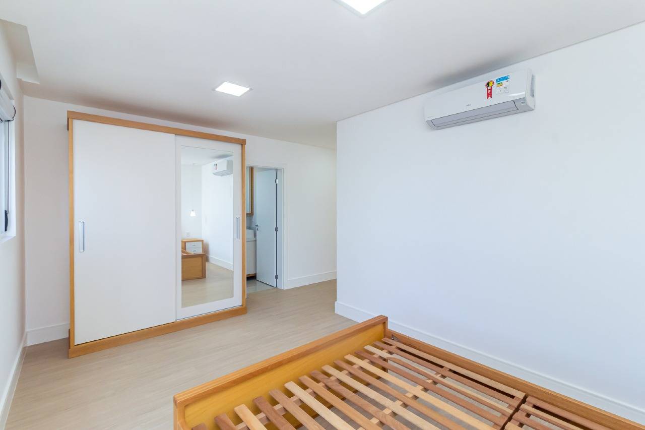 Foto do imóvel Apartamento 4 Suítes no Edifício Mirante das Águas Barra Sul Balneário Camboriú