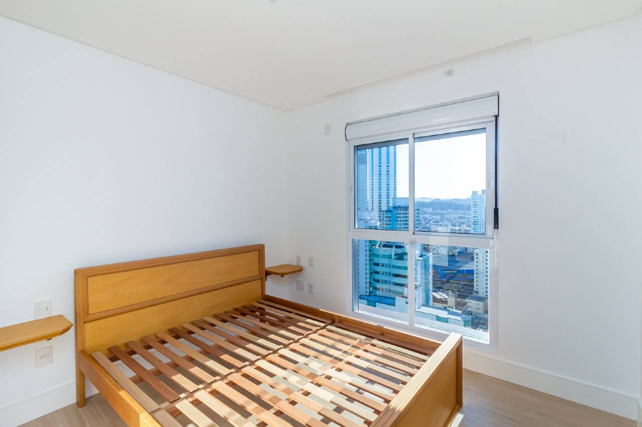 Foto do imóvel Apartamento 4 Suítes no Edifício Mirante das Águas Barra Sul Balneário Camboriú