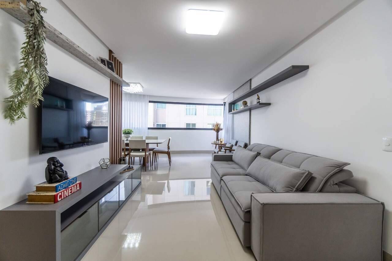 Foto do imóvel Apartamento Decorado no Edifício Villa Castelli com 04 Suítes á venda em Balneário Camboriú