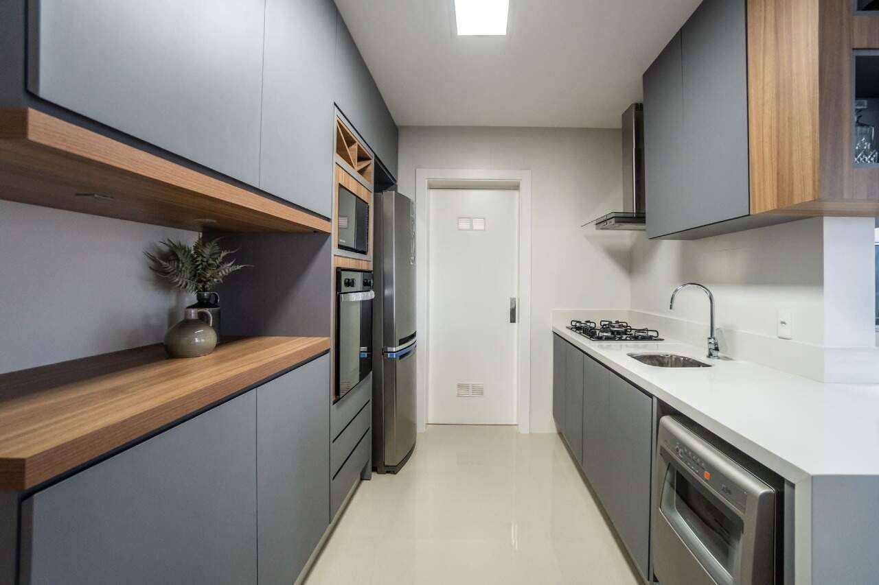 Foto do imóvel Apartamento Decorado no Edifício Villa Castelli com 04 Suítes á venda em Balneário Camboriú