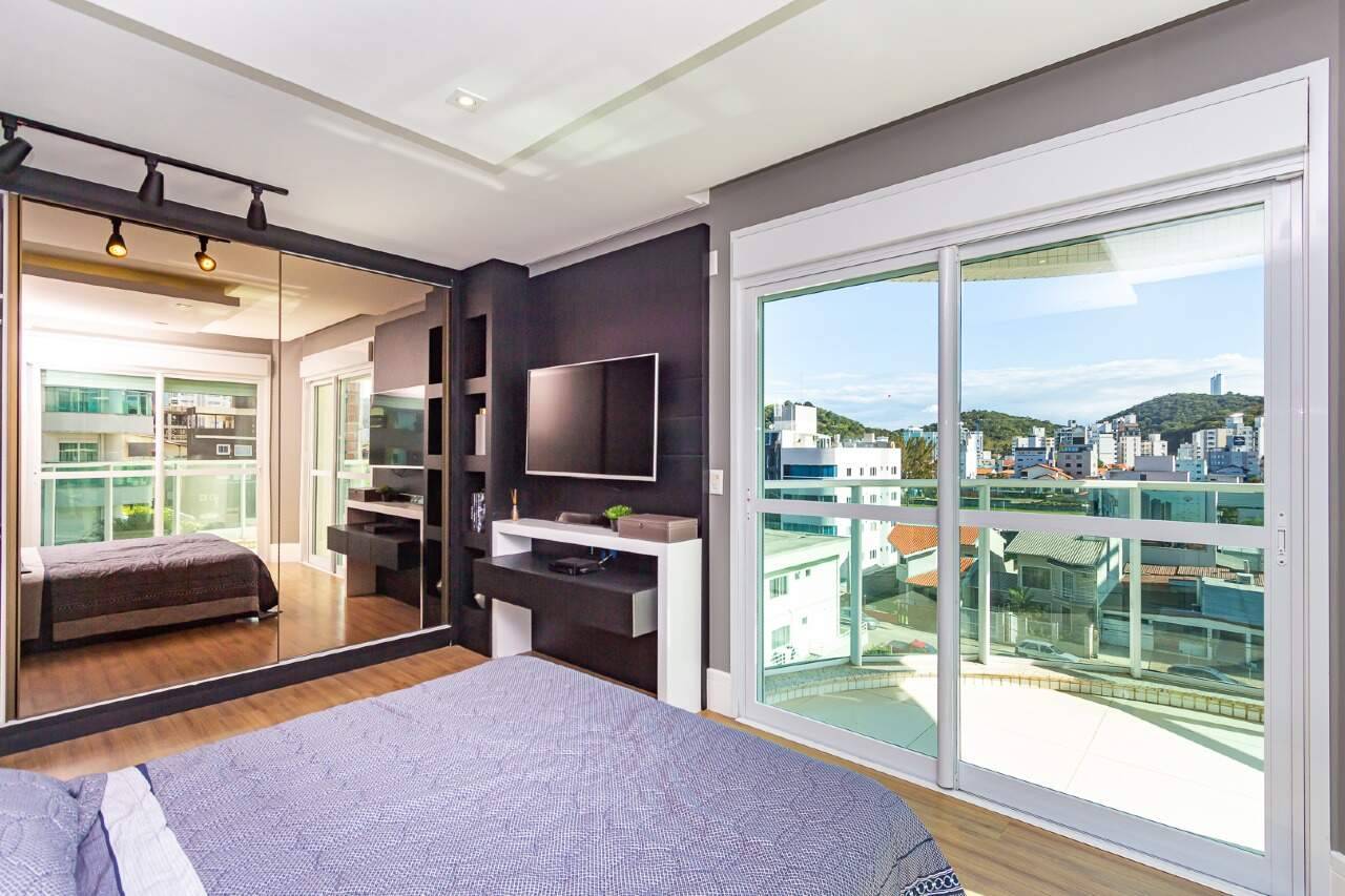 Foto do imóvel Apartamento mobiliado no Brava Beach Internacional na Praia Brava Itajaí com 3 suítes e 4 vagas