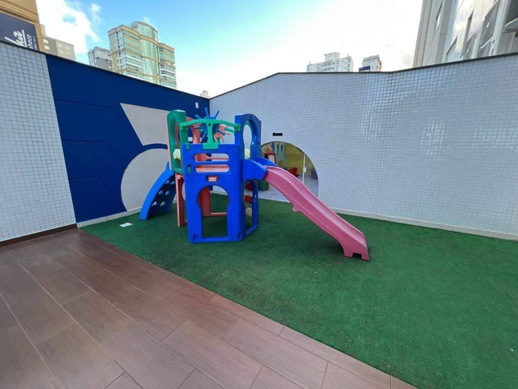 Foto do imóvel Apartamento a venda no Edificio Mount Everest com 04 Quartos sendo 04 Suites em Itapema Meia Praia 