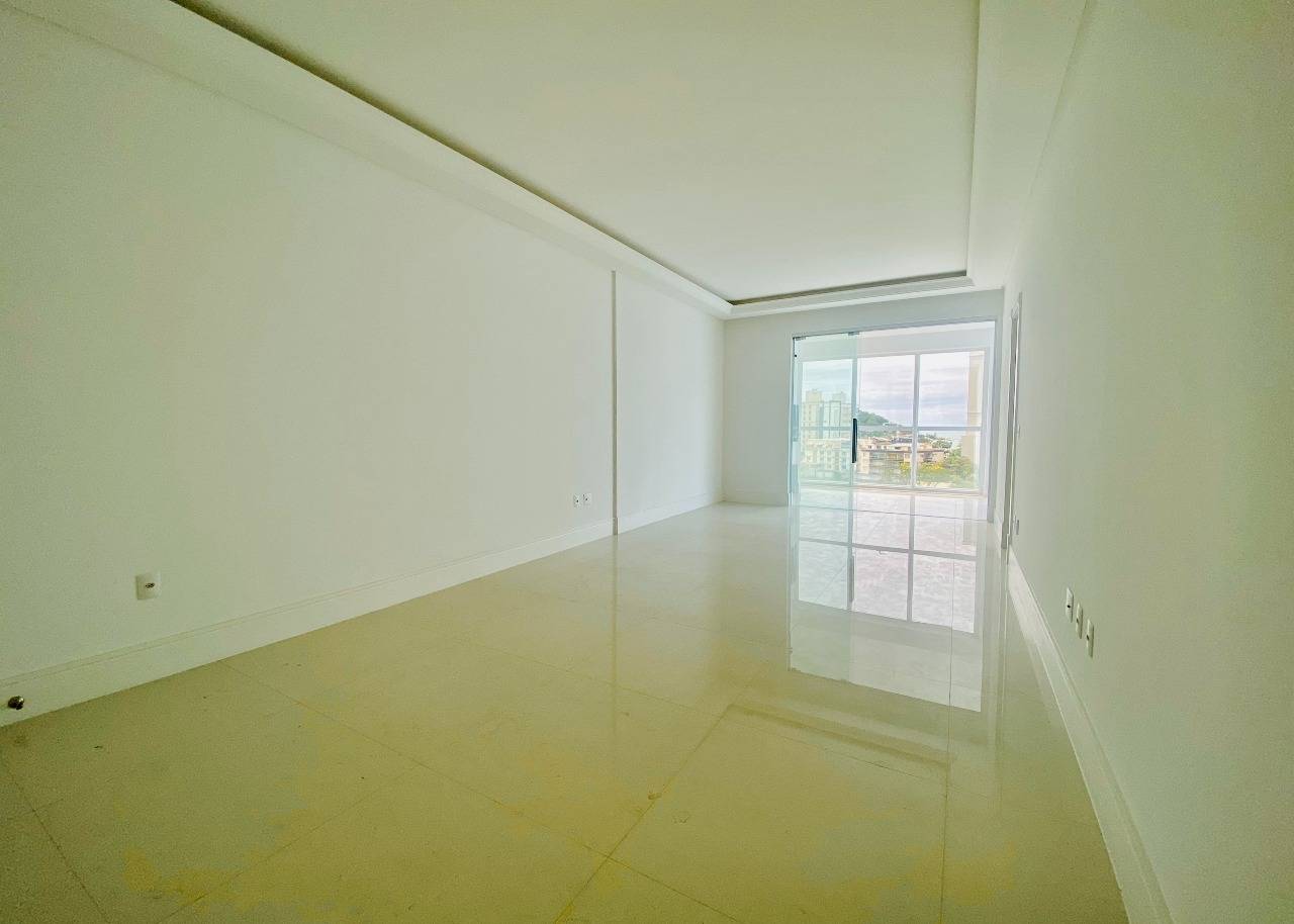 Foto do imóvel Apartamento 3 suítes com vista mar no centro de Itapema – 149m²