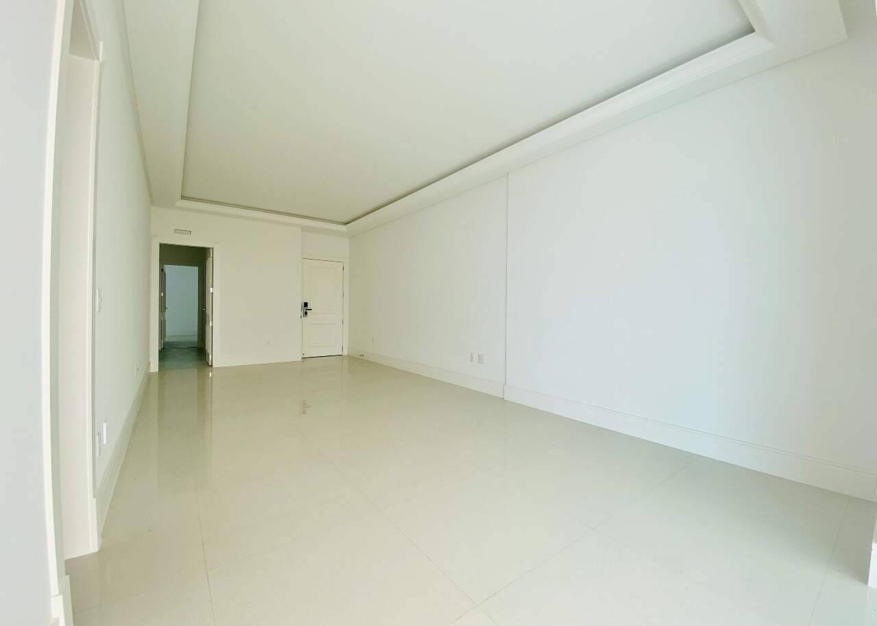 Foto do imóvel Apartamento 3 suítes com vista mar no centro de Itapema – 149m²