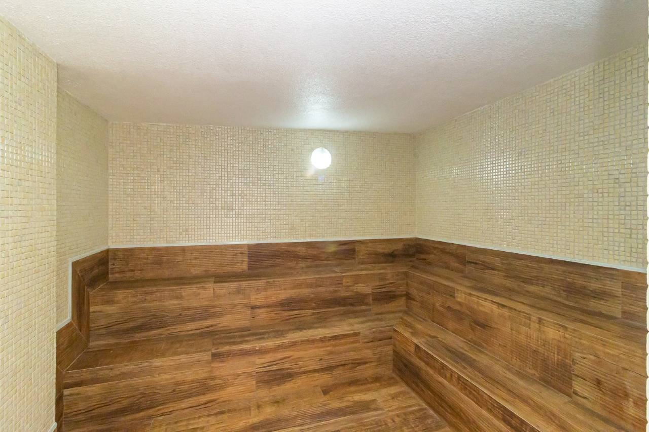 Foto do imóvel Apartamento mobiliado no Privilege Meia Praia em Itapema com 3 suítes e lazer completo