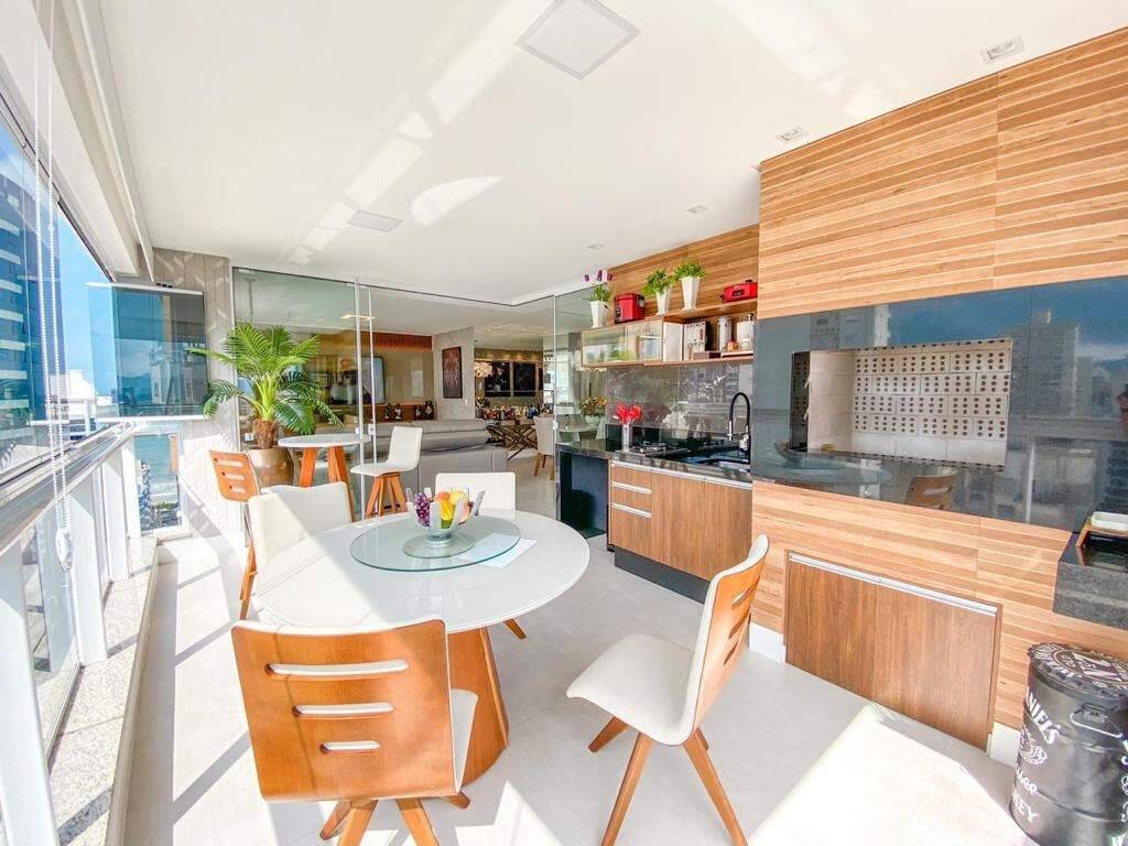 Foto do imóvel Apartamento a venda no Villaggio Del Mare em 03 Quartos sendo 03 Suites em Itapema Meia Praia